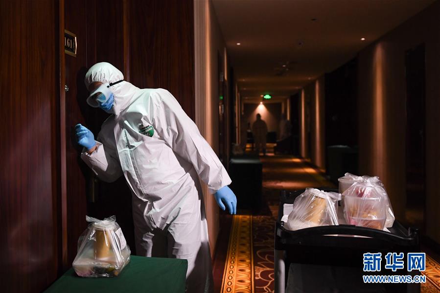 （聚焦疫情防控&middot;圖文互動）（9）&ldquo;感謝你們，讓我感到很踏實！&rdquo;&mdash;&mdash;北京入境人員轉(zhuǎn)運及隔離點見聞