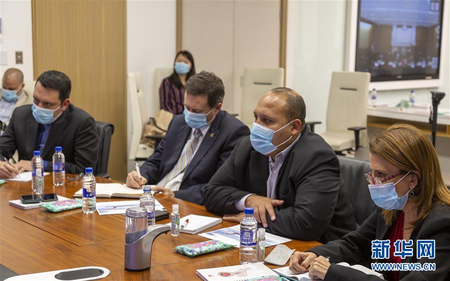 (新華全媒頭條·圖文互動(dòng))(8)守望相助 共克時(shí)艱——中國(guó)力量推動(dòng)全球合力戰(zhàn)“疫”