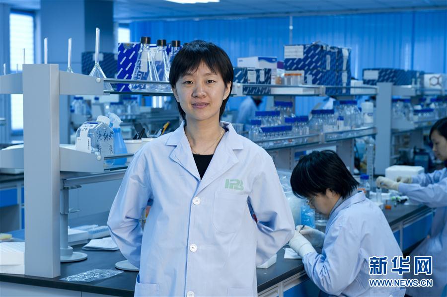 （習(xí)近平致敬的戰(zhàn)&ldquo;疫&rdquo;英雄&middot;科技工作者篇&middot;圖文互動(dòng)）（1）他們，爭(zhēng)分奪秒與病魔較量