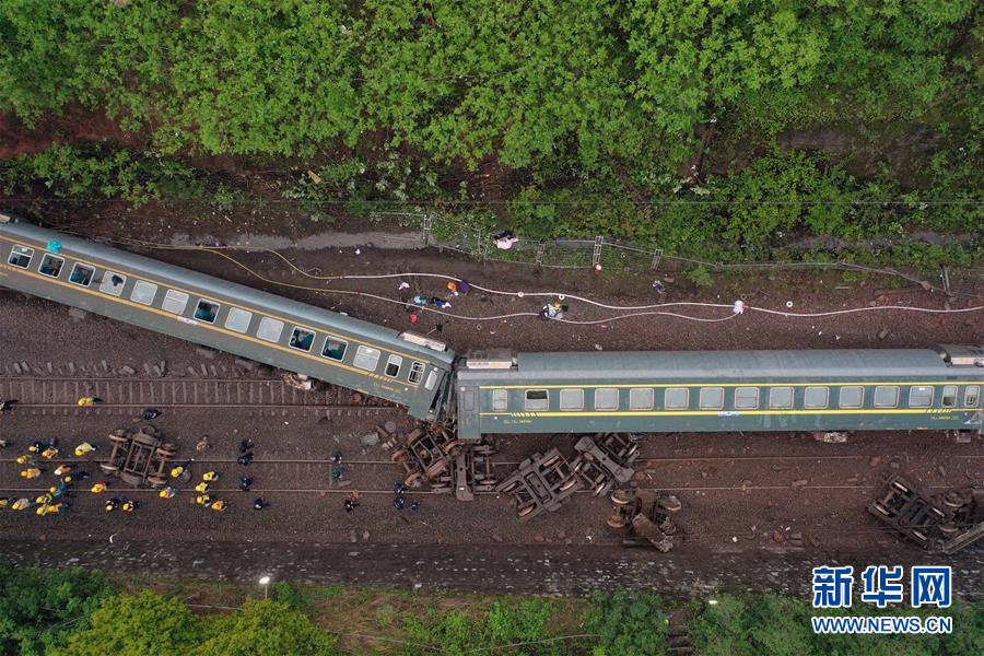 （圖文互動(dòng)）（1）列車為何沒能及時(shí)停住？——京廣線T179次列車脫軌事件追蹤