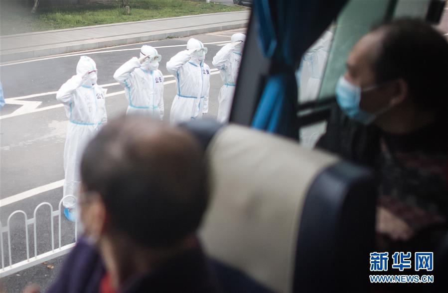 （新華全媒頭條&middot;圖文互動）（2）從磨難中奮起&mdash;&mdash;武漢戰(zhàn)&ldquo;疫&rdquo;凝聚中華民族磅礴力量