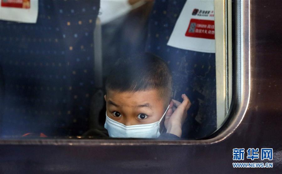 （新華全媒頭條&middot;圖文互動）（7）武漢重啟，不負(fù)春天&mdash;&mdash;寫在武漢&ldquo;解封&rdquo;之際