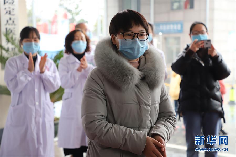 （一線抗疫群英譜&middot;圖文互動(dòng)）&ldquo;英雄妹妹&rdquo;杜富佳：雷場(chǎng)是哥哥的戰(zhàn)場(chǎng)，武漢是我的前線