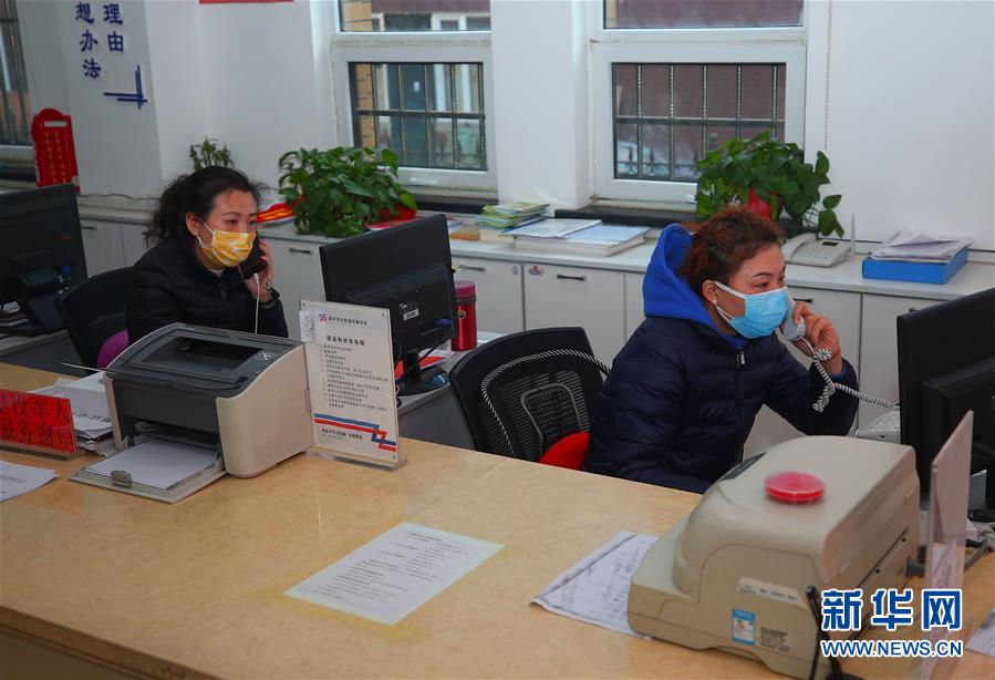 （在習近平新時代中國特色社會主義思想指引下&mdash;&mdash;新時代新作為新篇章&middot;習近平總書記關(guān)切事&middot;圖文互動）（1）千方百計扎牢疫情防控網(wǎng)