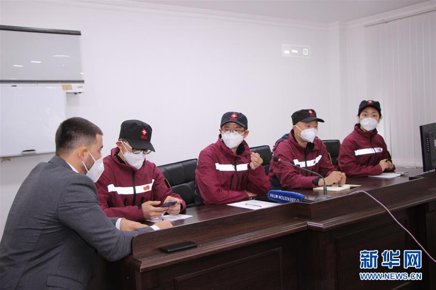 （國(guó)際疫情&middot;圖文互動(dòng)）（2）特寫(xiě)：中國(guó)女婿&ldquo;逆行&rdquo;協(xié)助抗疫