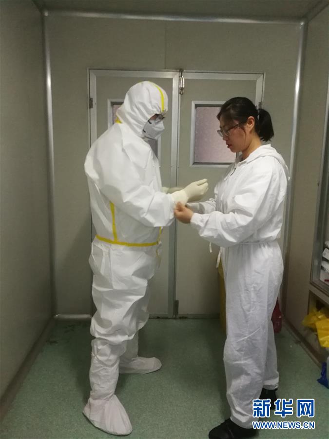 （一線(xiàn)抗疫群英譜&middot;圖文互動(dòng)）（4）山西檢測(cè)員伉儷：疫情不退，決不放松