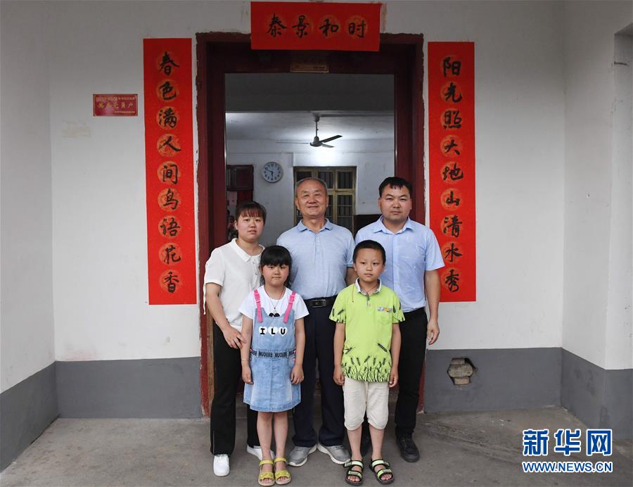 （新華全媒頭條&middot;圖文互動）（6）歷史坐標見證初心使命&mdash;&mdash;寫在江西革命老區(qū)貧困縣全部摘帽之際