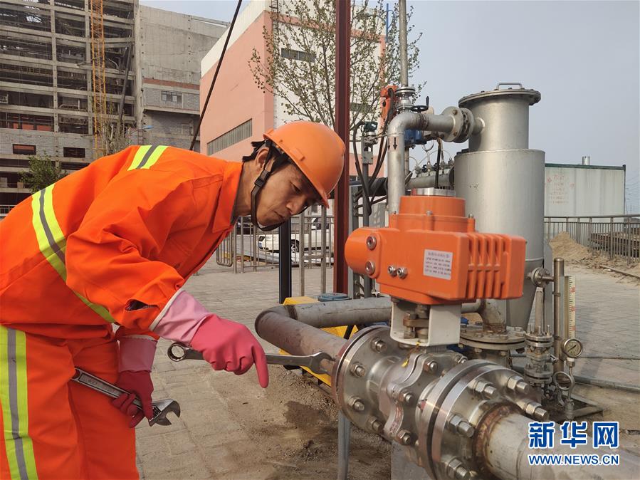 （新華全媒頭條&middot;圖文互動）（8）這個春天，追尋奮斗者的腳步&mdash;&mdash;寫在2020年&ldquo;五一&rdquo;國際勞動節(jié)到來之際