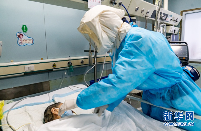 （新華全媒頭條&middot;圖文互動）（3）&ldquo;我看不見你的樣子，但我知道你是誰&rdquo;&mdash;&mdash;寫在國際護(hù)士節(jié)來臨之際