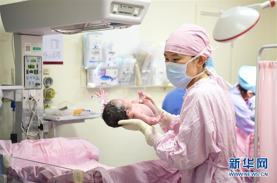 （新華全媒頭條&middot;圖文互動）（5）&ldquo;我看不見你的樣子，但我知道你是誰&rdquo;&mdash;&mdash;寫在國際護(hù)士節(jié)來臨之際