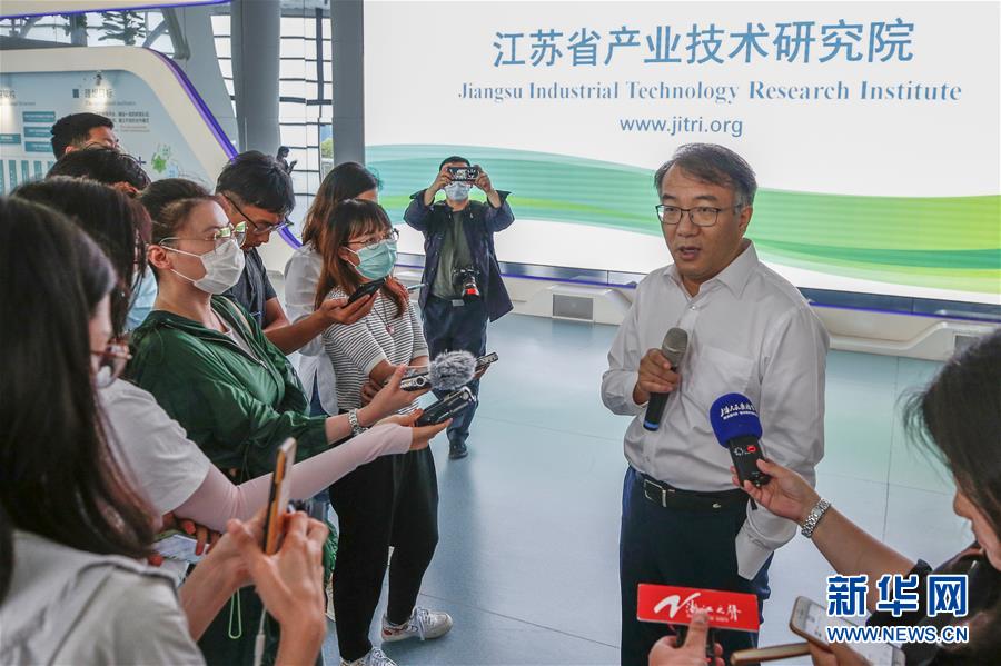 （行進(jìn)長三角·圖文互動）（8）創(chuàng)新轉(zhuǎn)型找燃點(diǎn) 研究院來了項(xiàng)目經(jīng)理