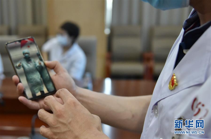 (圖文互動(dòng))(1)用生命照亮使命——追記“逆行者”于鐵夫