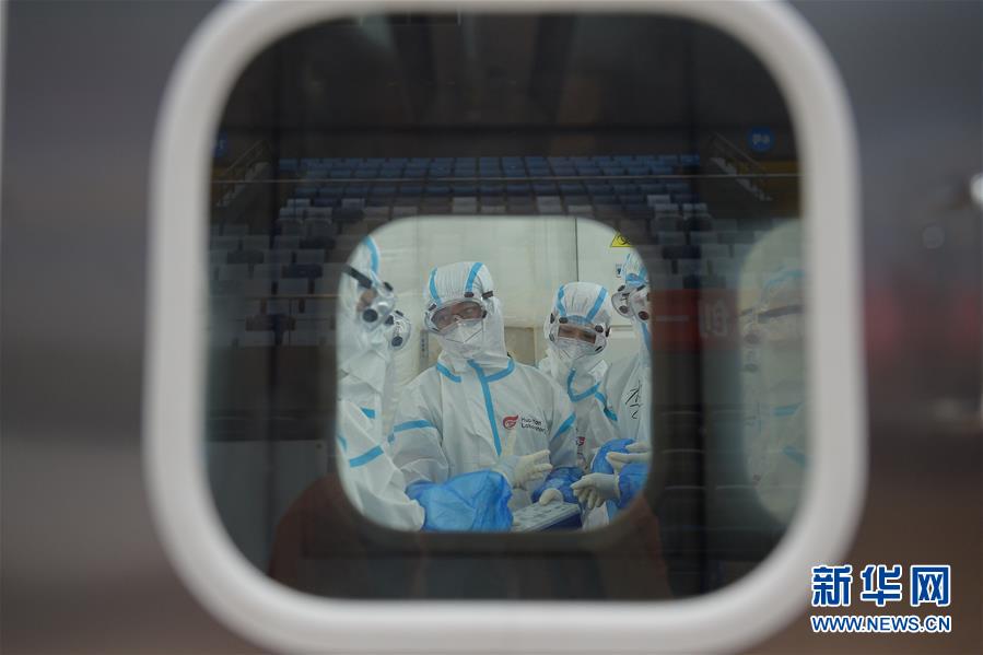 (聚焦疫情防控)(11)探訪北京首座氣膜版“火眼”核酸檢測實(shí)驗(yàn)室