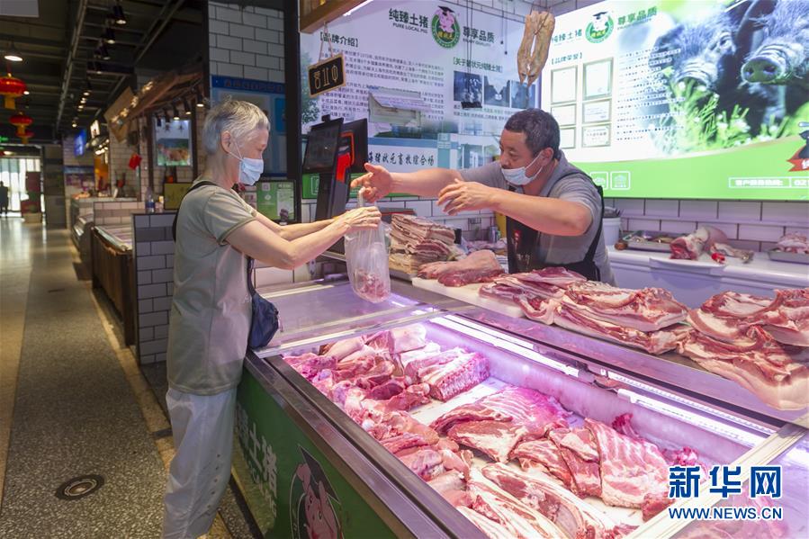 （圖文互動）（2）告別臟亂，留住溫情——上海鬧市小菜場見聞