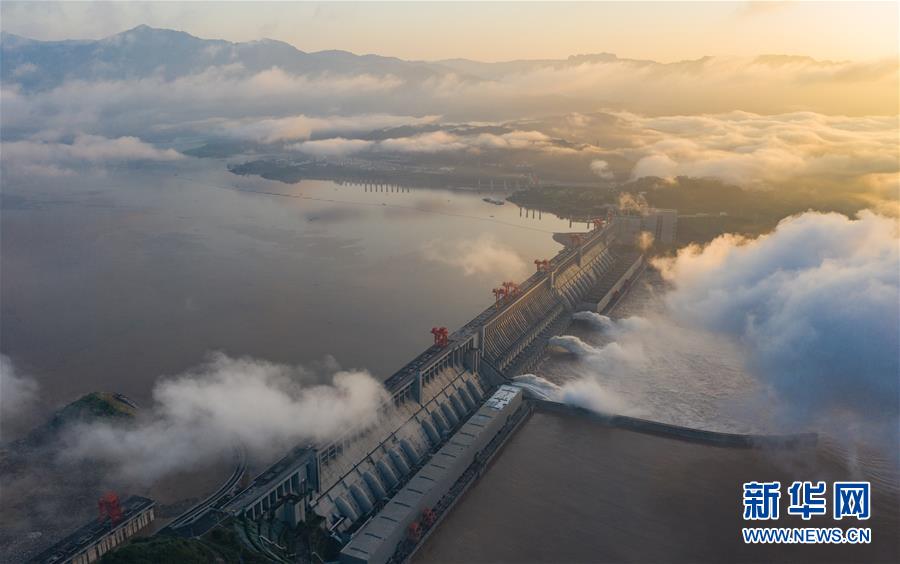 #（防汛抗洪&middot;圖文互動）（2）三峽水庫有效攔蓄長江2020年第3號洪水削峰達(dá)36.7%