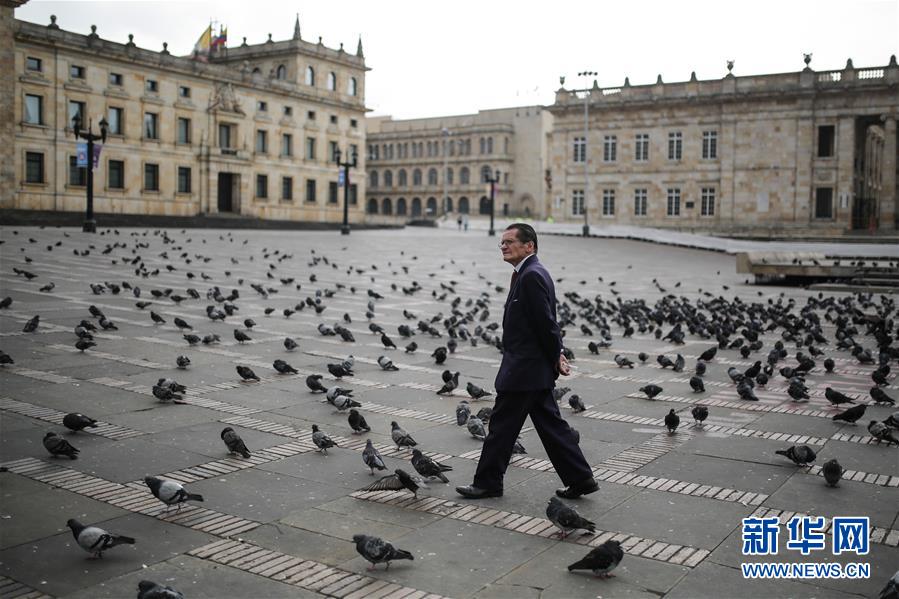 （國際&middot;圖文互動）（7）特稿：穿越寒暑 無問西東&mdash;&mdash;寫在新冠疫情構(gòu)成&ldquo;國際關注的突發(fā)公共衛(wèi)生事件&rdquo;半年之際