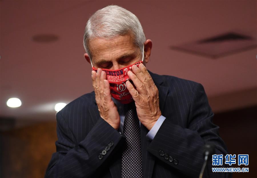 （國際&middot;圖文互動）（10）特稿：穿越寒暑 無問西東&mdash;&mdash;寫在新冠疫情構(gòu)成&ldquo;國際關注的突發(fā)公共衛(wèi)生事件&rdquo;半年之際