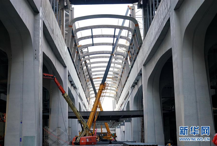 (新華全媒頭條·圖文互動(dòng))(17)“1毫米”之內(nèi)的智慧與引領(lǐng)——寫(xiě)在智能高鐵京雄城際全線軌道貫通之際