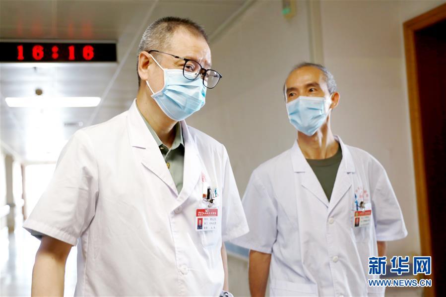 (圖文互動)(1)“老兵”抗疫——記“最美新時(shí)代革命軍人”黃文杰