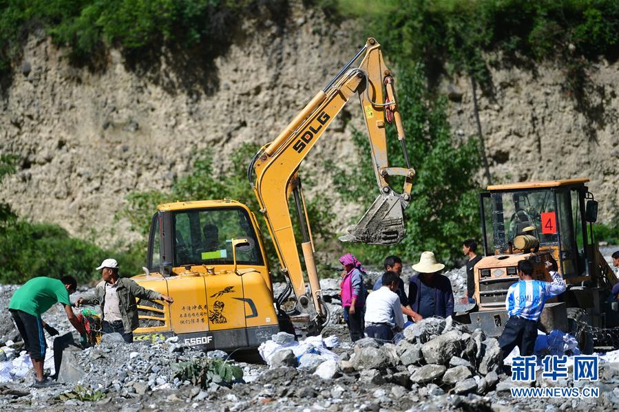 （防汛抗洪&middot;圖文互動）（7）七夕前夜，為莫諾村架起&ldquo;生命之橋&rdquo;