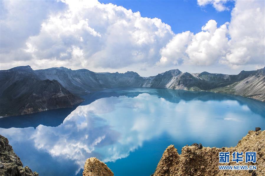 （新華全媒頭條·走向我們的小康生活·圖文互動）（9）黑土地上是我家——在吉林，一瞥中國東北鄉(xiāng)村美麗未來