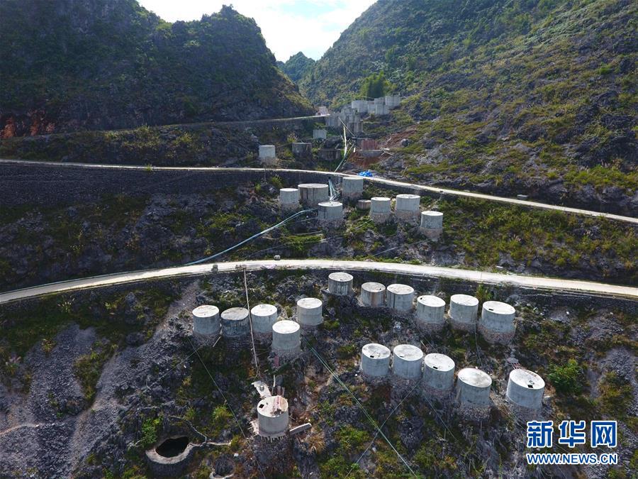 (新華全媒頭條·圖文互動)(6)決戰(zhàn)千山萬弄間——廣西“極貧角落”最后攻堅(jiān)記