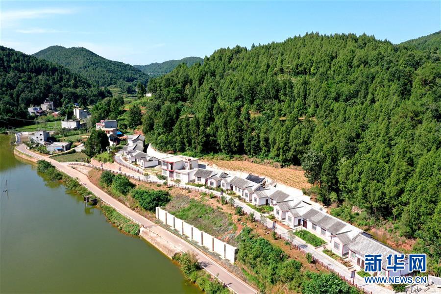 （決戰(zhàn)決勝脫貧攻堅(jiān)&middot;圖文互動(dòng)）（1）&ldquo;堵槍眼&rdquo;的脫貧戰(zhàn)怎么打？&mdash;&mdash;繼光村見聞