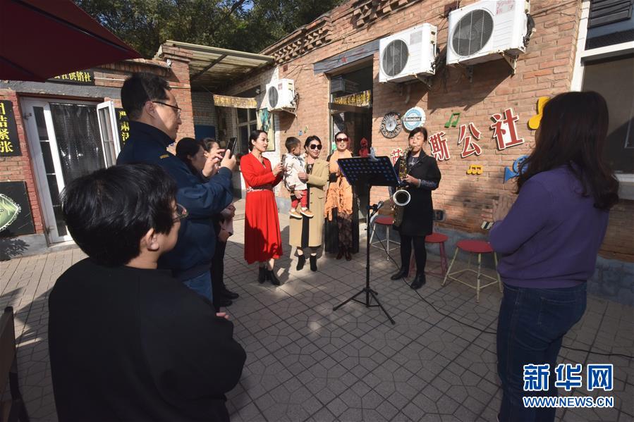 （全面建成小康社會&ldquo;百城千縣萬村調研行&rdquo;&middot;圖文互動）（5）河北周窩：&ldquo;音樂小鎮(zhèn)&rdquo;奏響鄉(xiāng)村振興協(xié)奏曲