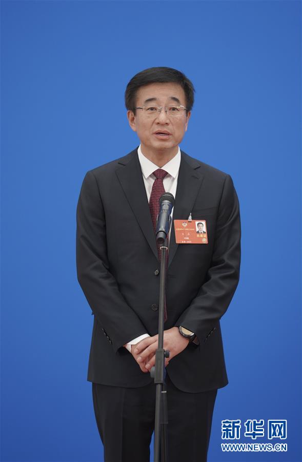 (兩會(huì)·政協(xié)開(kāi)幕)(1)接受采訪