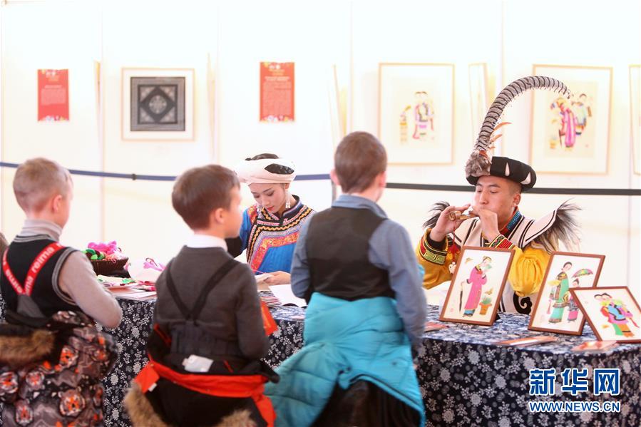 （新華全媒頭條&middot;出訪&middot;側(cè)記&middot;圖文互動）（4）你好老朋友！開啟新時(shí)代！&mdash;&mdash;習(xí)近平主席和普京總統(tǒng)引領(lǐng)中俄全面戰(zhàn)略協(xié)作伙伴關(guān)系邁入新時(shí)代