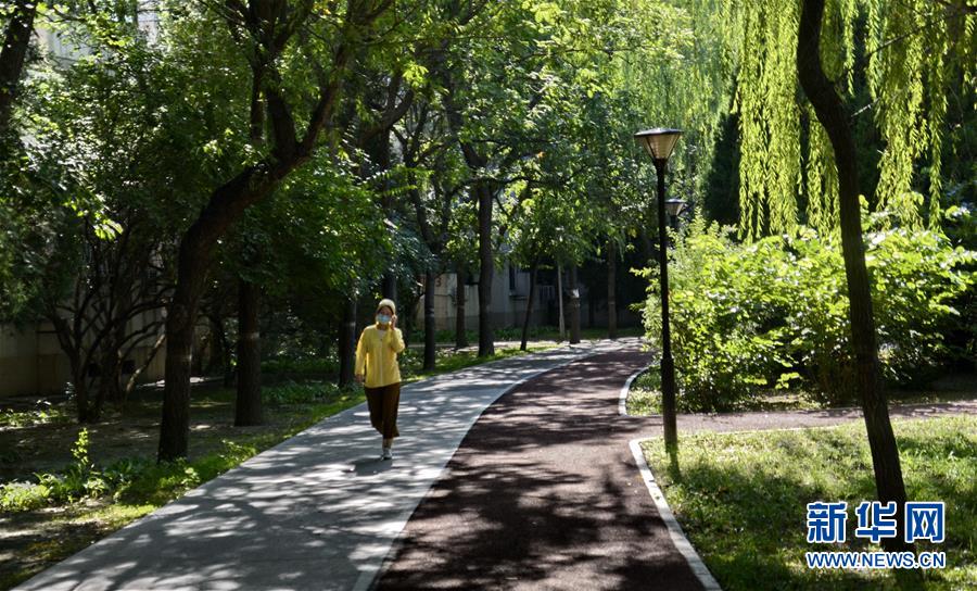 （總書記推動(dòng)的改革身邊事·文化改革篇）（3）特寫：“生活便利了，環(huán)境變美了，人也舒心了” ——感受基層文明實(shí)踐站里的惠民服務(wù)