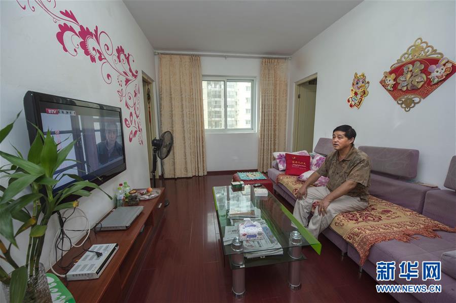 （習(xí)近平的小康故事&middot;新華網(wǎng)&middot;圖文互動）（5） &ldquo;讓全體人民住有所居&rdquo;&mdash;&mdash;習(xí)近平和百姓安居的故事