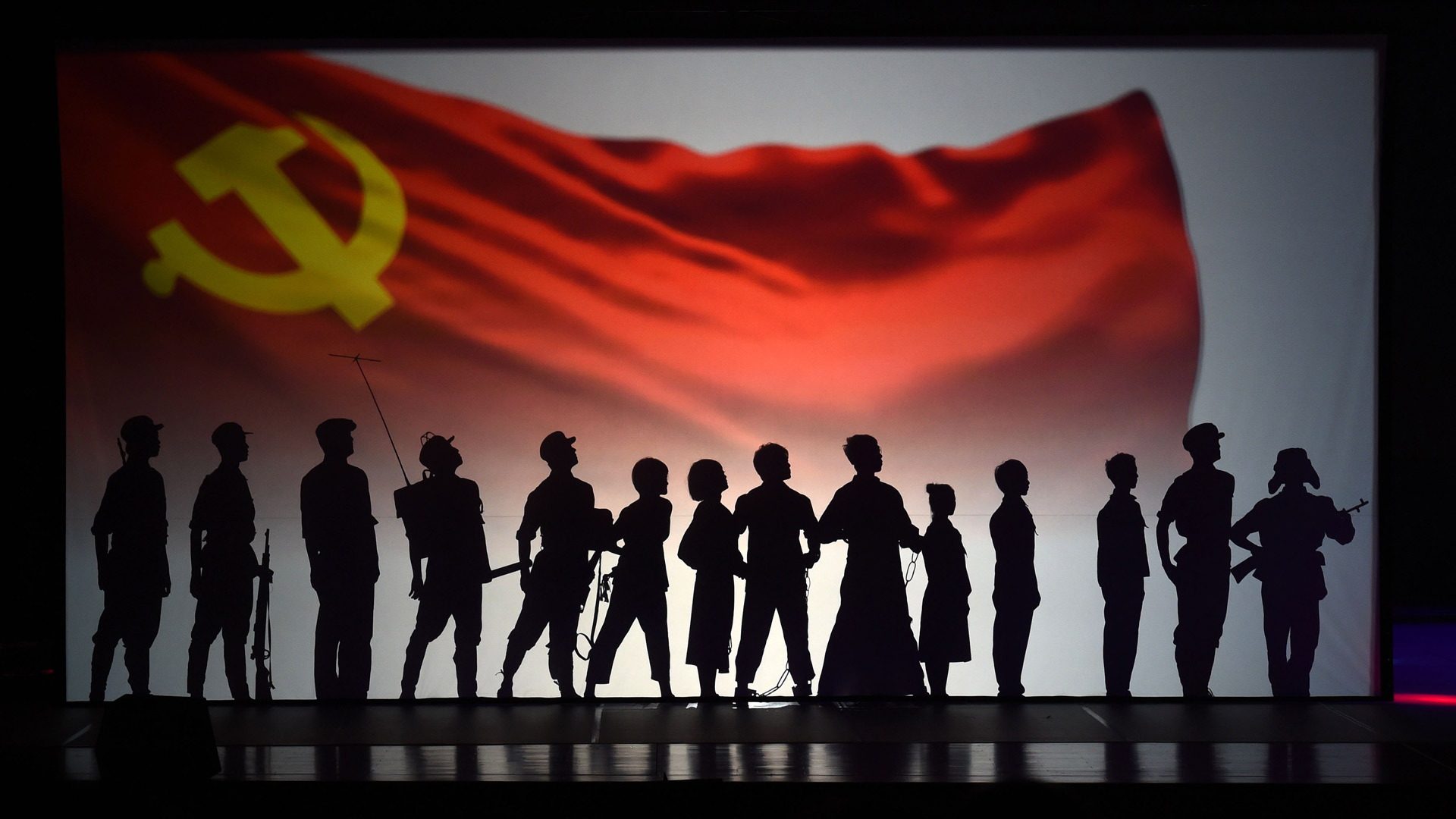 豐富多彩活動慶&ldquo;七&middot;一&rdquo;