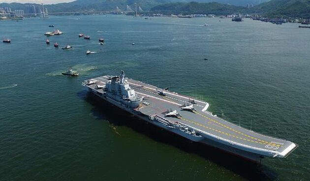 獨家航拍！遼寧艦駛離香港