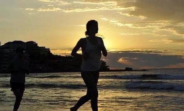 打好心理防疫戰(zhàn)，從堅(jiān)持運(yùn)動(dòng)做起！