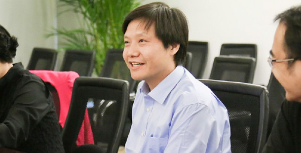 小米科技董事長雷軍——中國經(jīng)濟(jì)持續(xù)崛起、文化軟實力不斷增強(qiáng)，給與了中國品牌真正走向世界的寶貴推動力。小米希望順勢而為，讓全球所有人都能享受科技的樂趣，并成為值得國人驕傲的世界品牌。