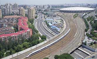 前進(jìn)，向著偉大復(fù)興的中國夢！——寫在黨的十九大召開之際