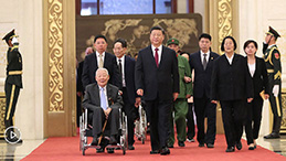 第1視點(diǎn)｜習(xí)近平：崇尚英雄才會產(chǎn)生英雄 爭做英雄才能英雄輩出