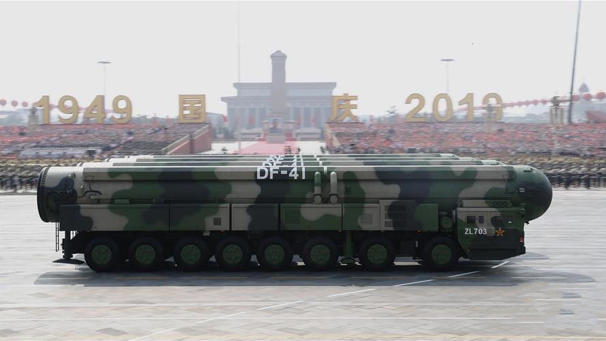 300秒回顧國(guó)慶70周年大閱兵！東風(fēng)-41、殲-20震撼亮相