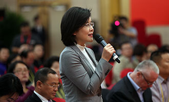 中央電視臺(tái)、中國(guó)網(wǎng)絡(luò)電視臺(tái)記者提問(wèn)