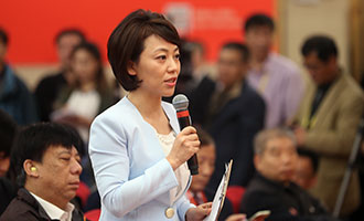 中央電視臺、中國國際電視臺記者提問