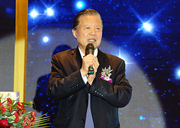 國(guó)務(wù)院原參事、國(guó)家教育咨詢委員會(huì)委員任玉嶺做主題演講