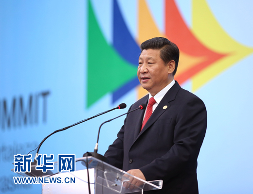 7月15日，國(guó)家主席習(xí)近平在巴西福塔萊薩出席金磚國(guó)家領(lǐng)導(dǎo)人第六次會(huì)晤并發(fā)表重要講話。 新華社記者 蘭紅光 攝