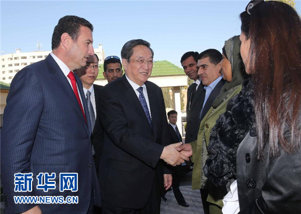 11月9日，正在約旦進行正式友好訪問的全國政協(xié)主席俞正聲在安曼會見約旦眾議院代議長薩法迪。 新華社記者 劉衛(wèi)兵 攝 