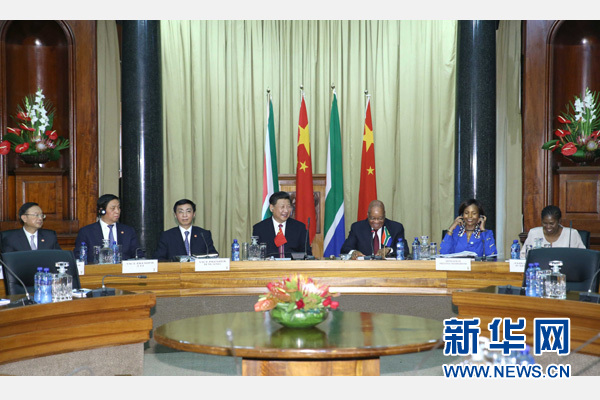 12月2日，國家主席習近平在比勒陀利亞同南非總統(tǒng)祖馬舉行會談。 新華社記者 馬占成 攝  