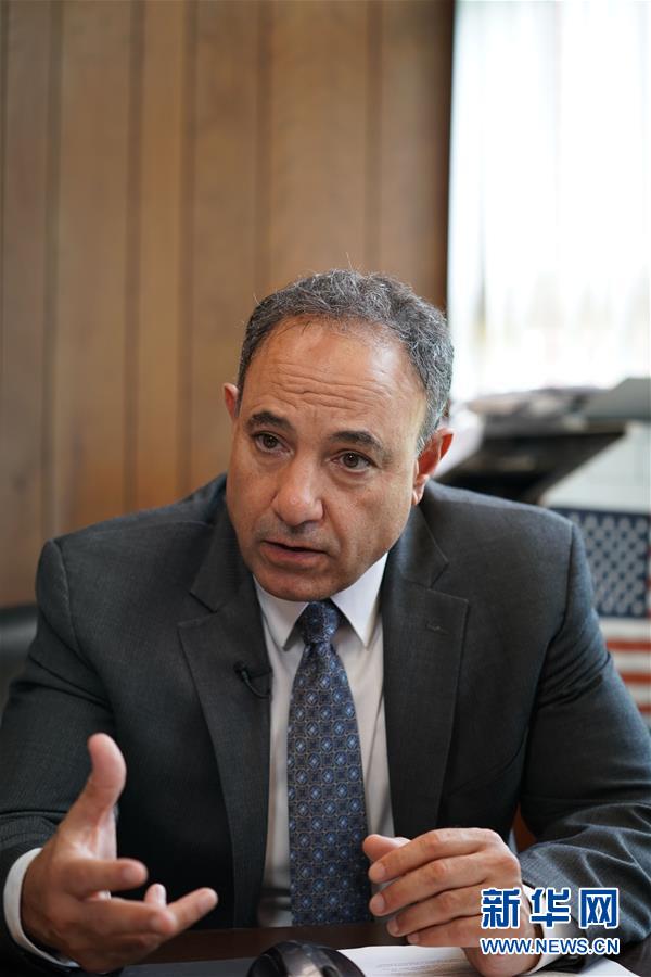 （國(guó)際&middot;圖文互動(dòng)）（1）通訊：安全、好用、實(shí)惠&mdash;&mdash;美國(guó)電信運(yùn)營(yíng)商的華為親體驗(yàn)