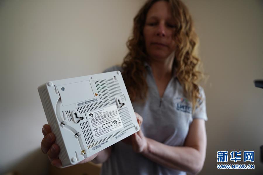 （國(guó)際&middot;圖文互動(dòng)）（2）通訊：安全、好用、實(shí)惠&mdash;&mdash;美國(guó)電信運(yùn)營(yíng)商的華為親體驗(yàn)