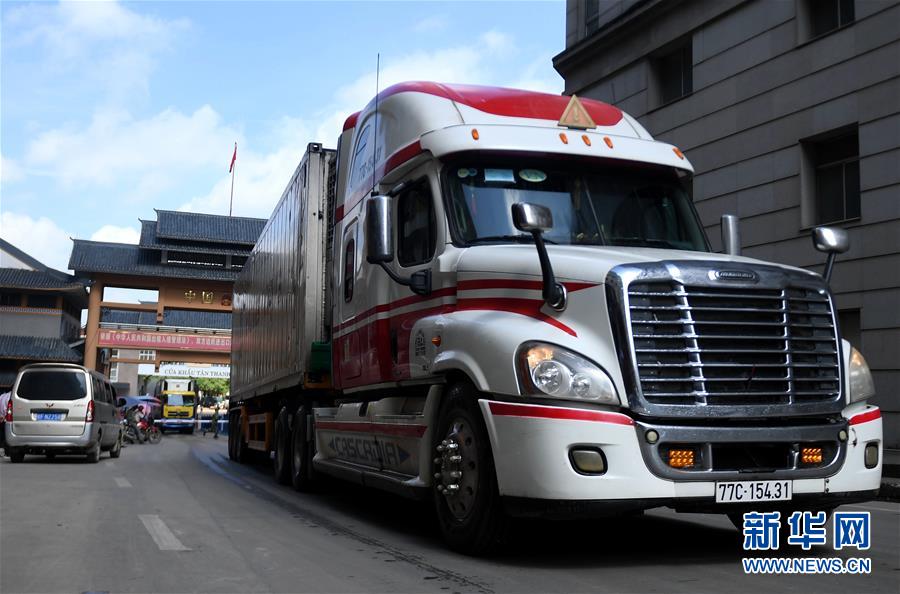 （新華全媒頭條&middot;圖文互動(dòng)）（14）東盟成為中國(guó)第二大貿(mào)易伙伴釋放哪些信號(hào)？