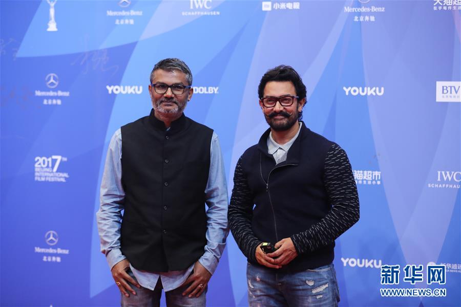 （習(xí)近平出訪(fǎng)配合稿·圖文互動(dòng)）（3）特稿：電影、瑜伽、智能手機(jī)——中印兩個(gè)文明古國(guó)交往“新故事”