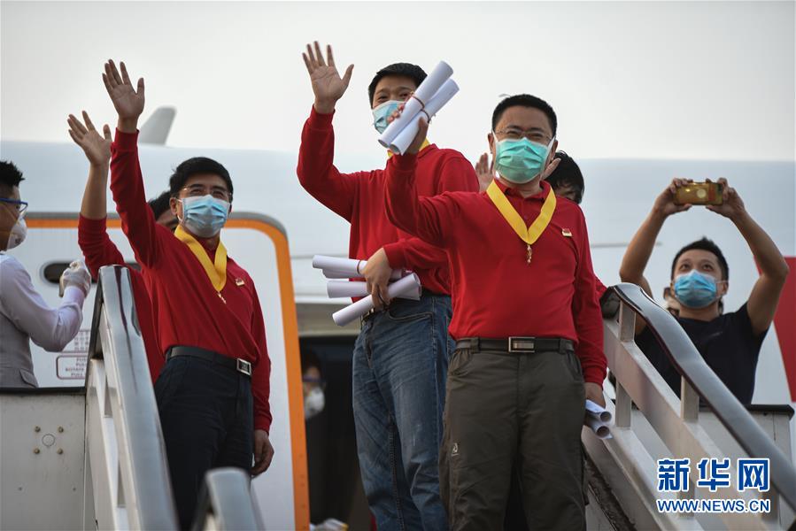 （國(guó)際疫情&middot;圖文互動(dòng)）（4）委內(nèi)瑞拉政府為中國(guó)醫(yī)療專家組全體成員授勛